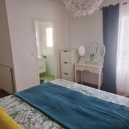 Holiday home Sejour A Paris *